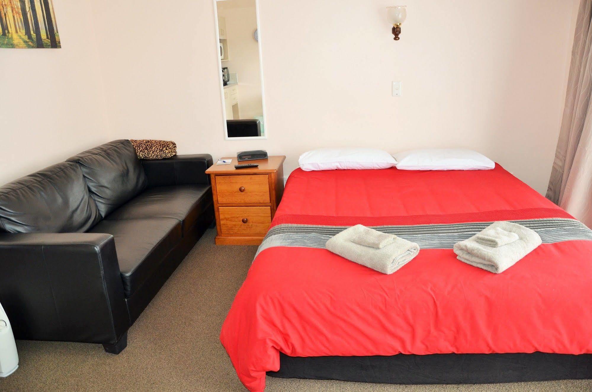 Esplanade Motels Gore Ngoại thất bức ảnh